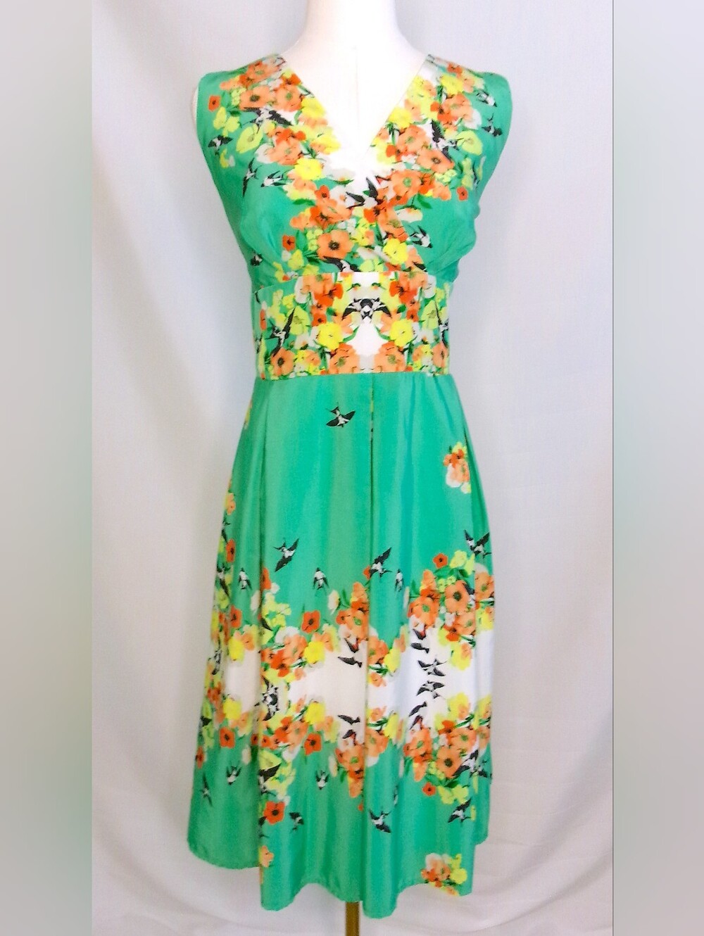 Rabbit Rabbit Rabbit Green Floral V-Neck Maxi Dress